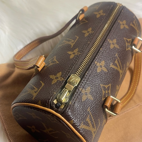 Rare Authentic Louis Vuitton papillon 19 GUC - Picture 3 of 10